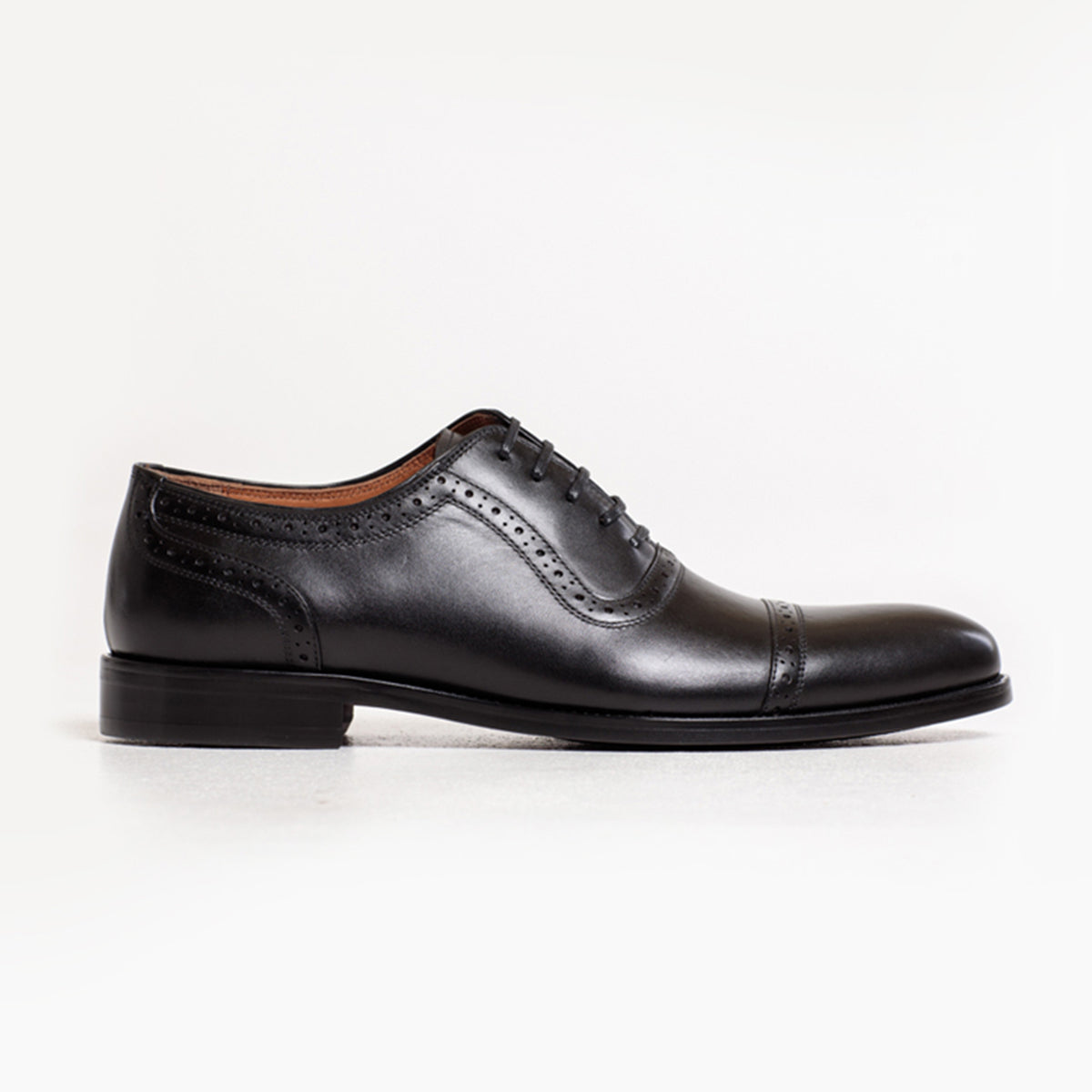 Justin Oxford - Black – GREYWALK